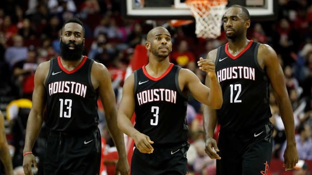 chris_paul_rockets_marquee_.jpg